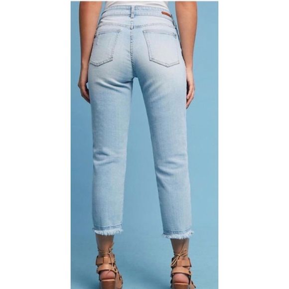 SOLD!! ANTHROPOLOGIE /Pilcro /“HYPHEN” patchwork Denim Boy‎ Fit Crop - Picture 2 of 9